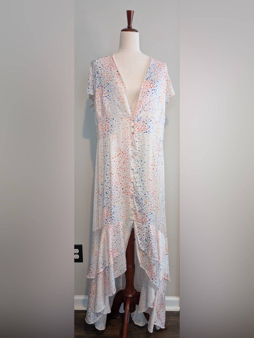 Hutch Multi Color Heart Maxi Dress White Satin Hi Low V-neck Size 18W